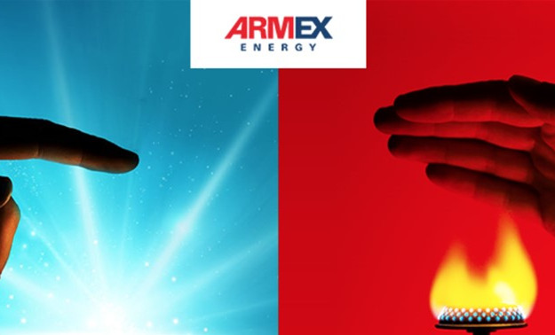 Vizualizace s logem Armex Energy zobrazující energii jako světlo a teplo nad plamenem